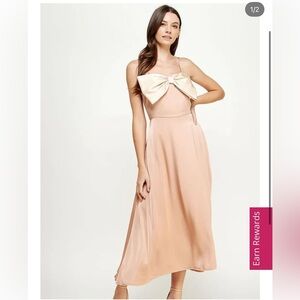 Elegant Cream Bow Dress